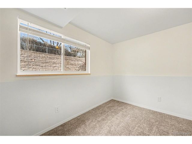 971 S Arbutus St, Lakewood, CO 80228