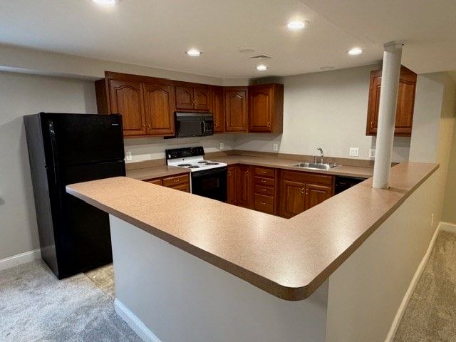 10 Crestwood Rd, North Reading, MA 01864