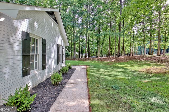 140 Wendell Court, Fayetteville, GA 30215