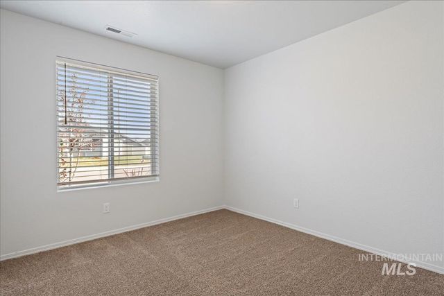 3069 N Saratov Way, Kuna, ID 83634