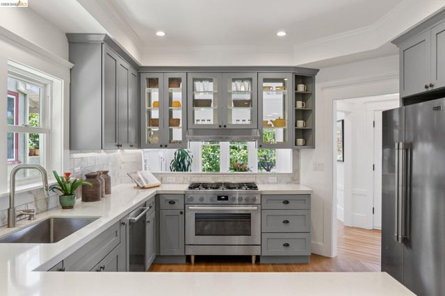 2019 Del Norte, Berkeley, CA 94707
