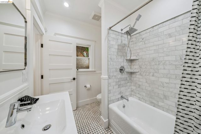 2019 Del Norte, Berkeley, CA 94707
