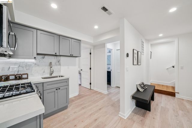 2019 Del Norte, Berkeley, CA 94707