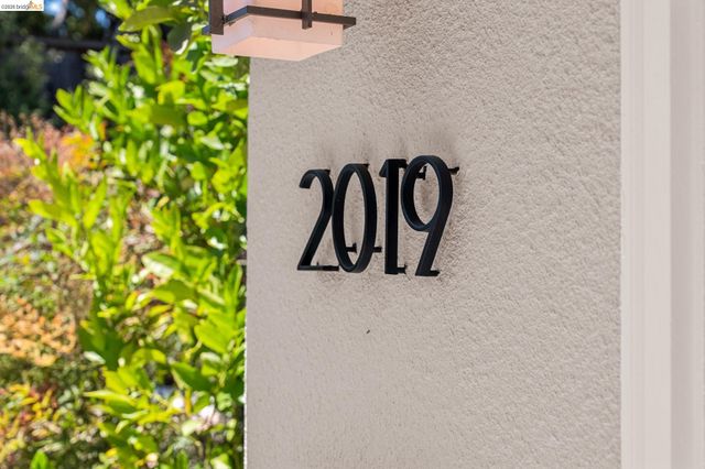 2019 Del Norte, Berkeley, CA 94707