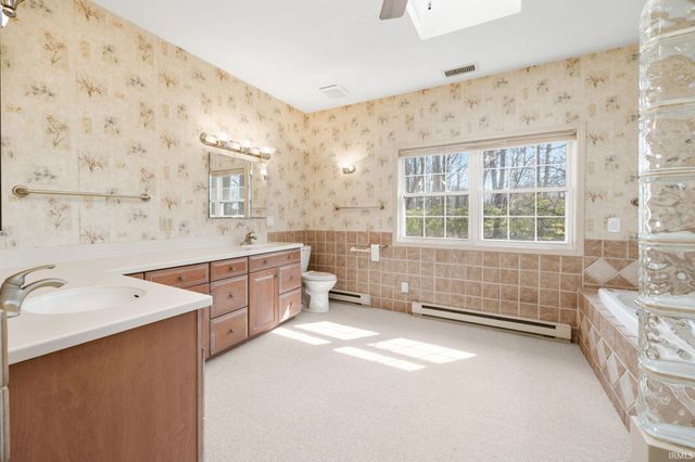 107 Valleyview Court, West Lafayette, IN 47906