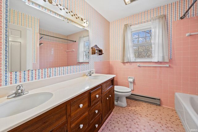 107 Valleyview Court, West Lafayette, IN 47906
