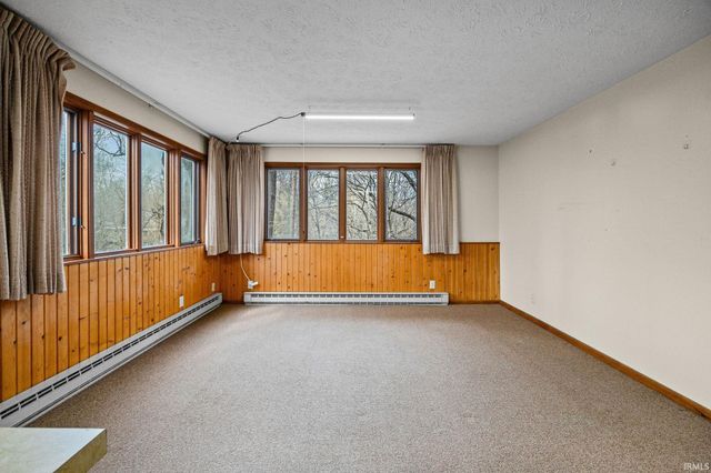 107 Valleyview Court, West Lafayette, IN 47906