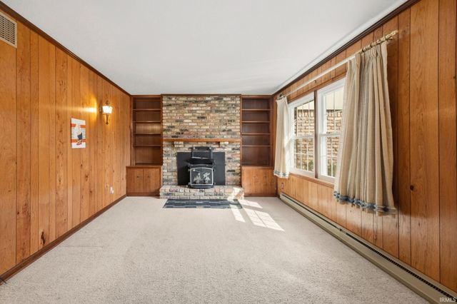 107 Valleyview Court, West Lafayette, IN 47906