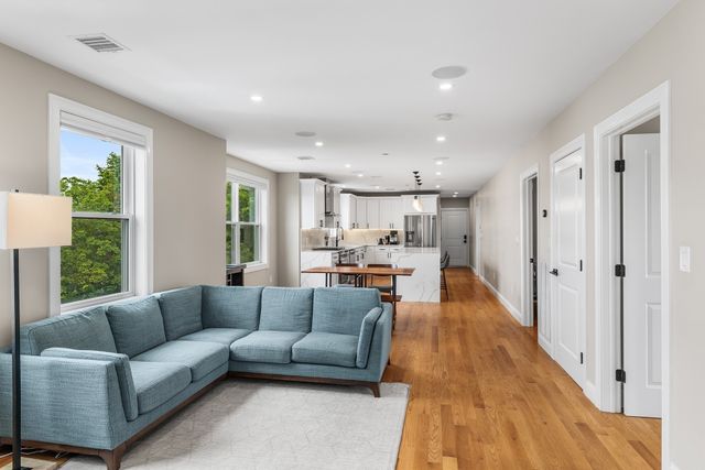 170 Bradford St 3, Everett, MA 02149