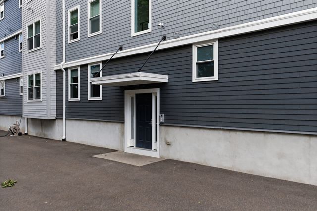 170 Bradford St 3, Everett, MA 02149