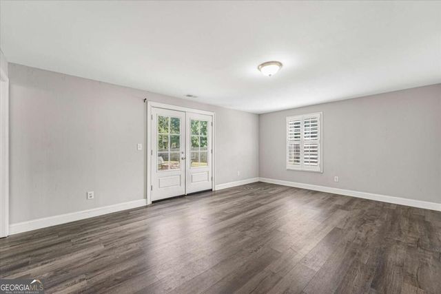 448 Summer Creek Drive, Dallas, GA 30157