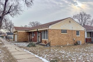 12601 S BISHOP Street, Calumet Park, IL 60827