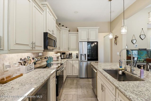 16146 Magnolia Warbler Road, Weeki Wachee, FL 34614