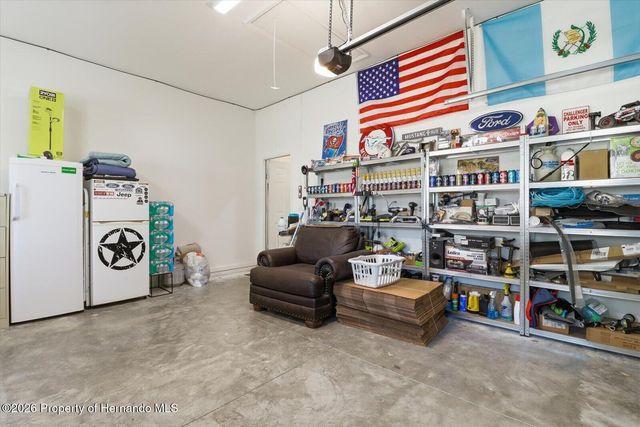16146 Magnolia Warbler Road, Weeki Wachee, FL 34614