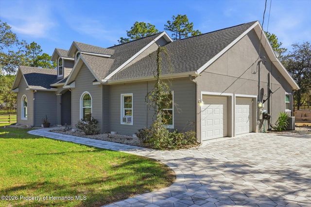 16146 Magnolia Warbler Road, Weeki Wachee, FL 34614
