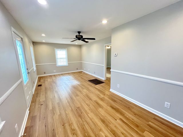 907 Idlewild Dr, Madison, TN 37115
