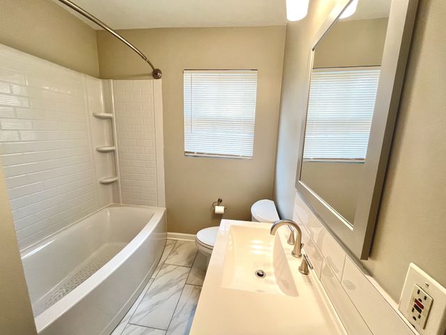 907 Idlewild Dr, Madison, TN 37115