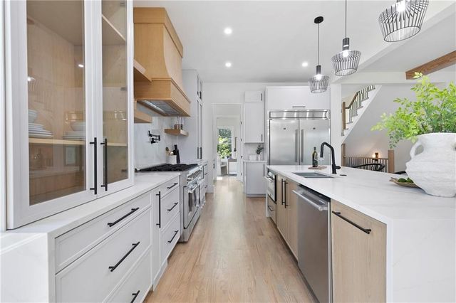 1857 Defoor NW Avenue, Atlanta, GA 30318