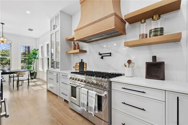 1857 Defoor NW Avenue, Atlanta, GA 30318