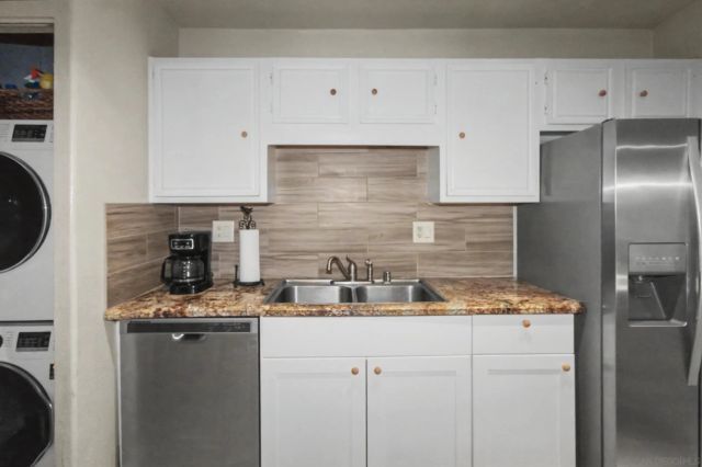 2336 Hosp Way 115, Carlsbad, CA 92008