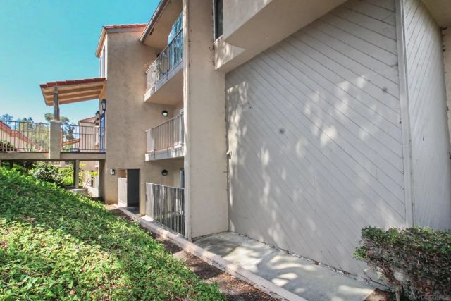 2336 Hosp Way 115, Carlsbad, CA 92008