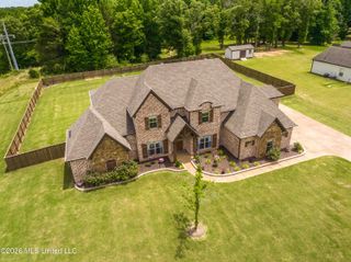 5996 Center Hill Road, Olive Branch, MS 38654