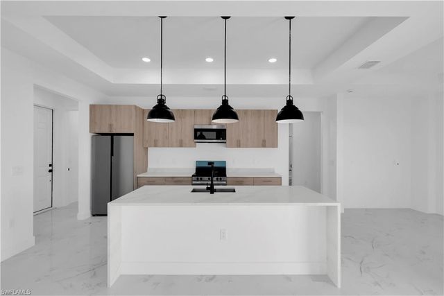 1205 W 11th ST, Lehigh Acres, FL 33972