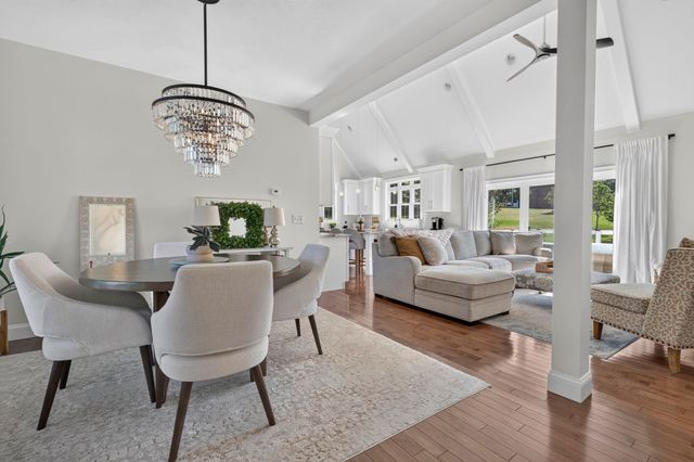 4 Ray Emma Drive, Epping, NH 03042