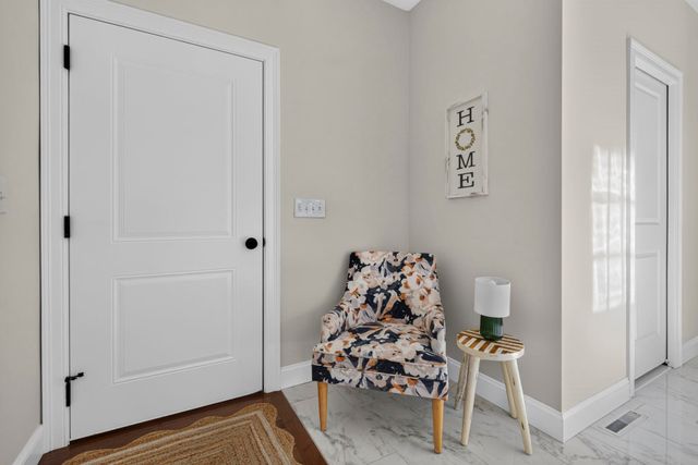 4 Ray Emma Drive, Epping, NH 03042