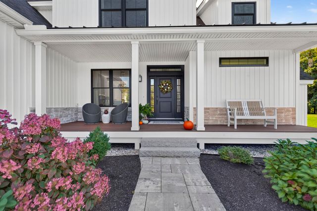 4 Ray Emma Drive, Epping, NH 03042