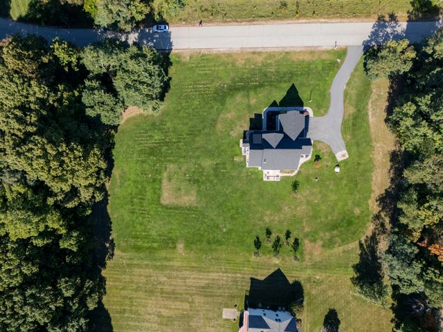 4 Ray Emma Drive, Epping, NH 03042