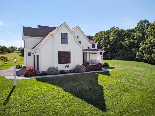 4 Ray Emma Drive, Epping, NH 03042