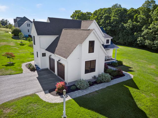 4 Ray Emma Drive, Epping, NH 03042
