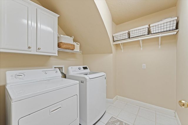 39 Laurelhurst Circle, The Woodlands, TX 77382