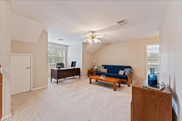 39 Laurelhurst Circle, The Woodlands, TX 77382