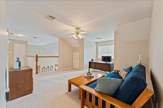 39 Laurelhurst Circle, The Woodlands, TX 77382