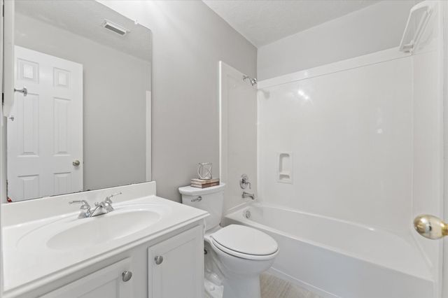 39 Laurelhurst Circle, The Woodlands, TX 77382