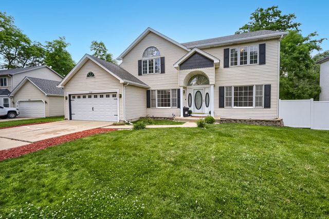 150 Winston Drive, Bolingbrook, IL 60440