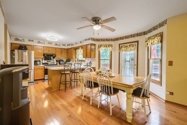 150 Winston Drive, Bolingbrook, IL 60440