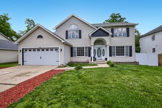 150 Winston Drive, Bolingbrook, IL 60440