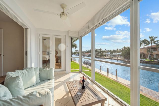 2330 NE 36th Street 11, Lighthouse Point, FL 33064