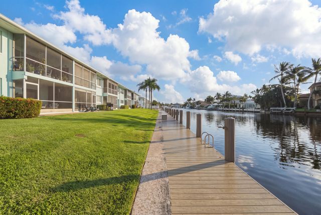 2330 NE 36th Street 11, Lighthouse Point, FL 33064