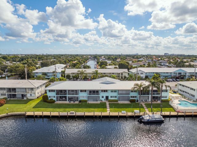 2330 NE 36th Street 11, Lighthouse Point, FL 33064