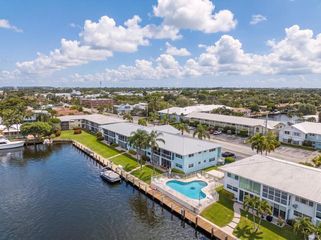 2330 NE 36th Street 11, Lighthouse Point, FL 33064