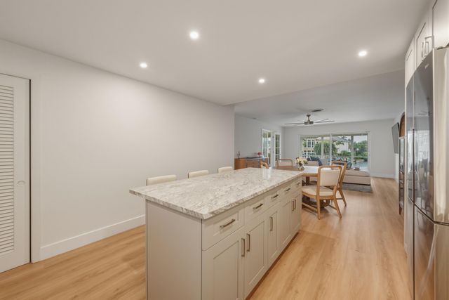 2330 NE 36th Street 11, Lighthouse Point, FL 33064