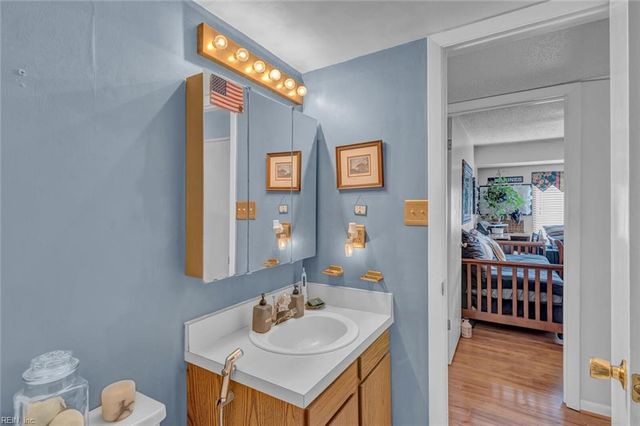 411 Turnbridge CLS, Virginia Beach, VA 23452