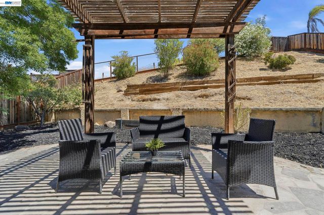 2627 Leopard Way, Antioch, CA 94531