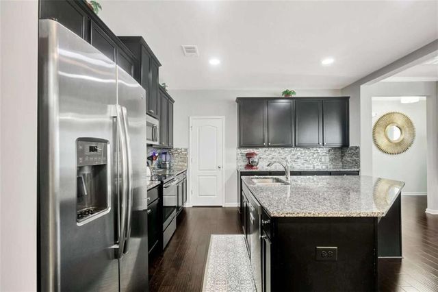 7765 Rutgers Circle, Fairburn, GA 30213