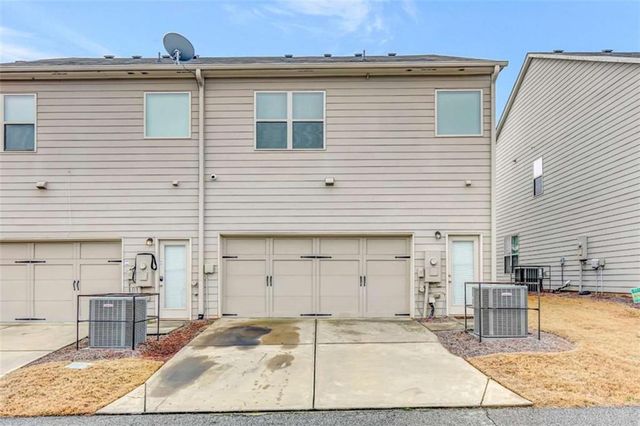 7765 Rutgers Circle, Fairburn, GA 30213