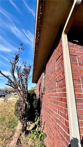 1109 Mockingbird, Siloam Springs, AR 72761